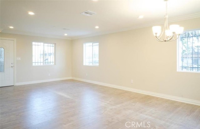 Detail Gallery Image 2 of 9 For 12500 Wilmington #B,  Compton,  CA 90222 - 4 Beds | 3 Baths