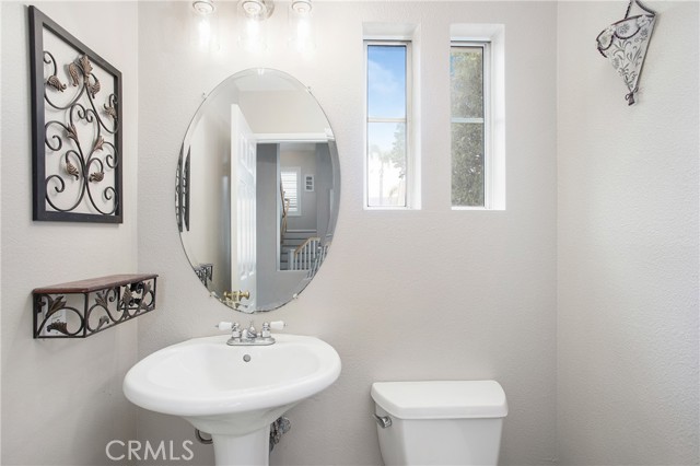 Detail Gallery Image 8 of 32 For 16 Walnut Dr, Aliso Viejo,  CA 92656 - 3 Beds | 2/1 Baths