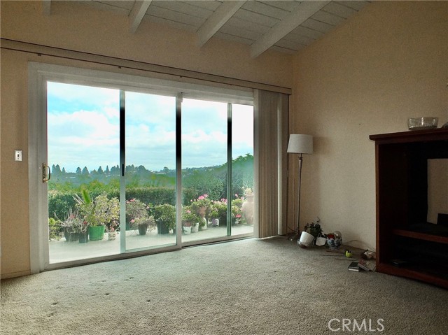 3 Avocado Lane, Rolling Hills Estates, California 90274, 2 Bedrooms Bedrooms, ,2 BathroomsBathrooms,Residential,Sold,Avocado,PW23025359