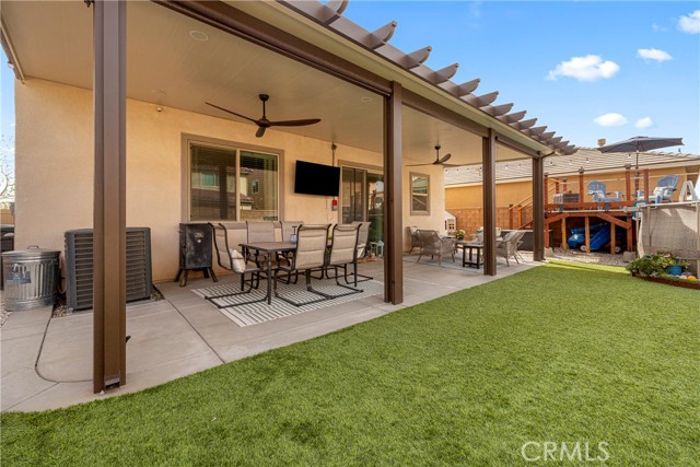 Detail Gallery Image 32 of 41 For 13254 Homeland St, Victorville,  CA 92392 - 4 Beds | 3 Baths