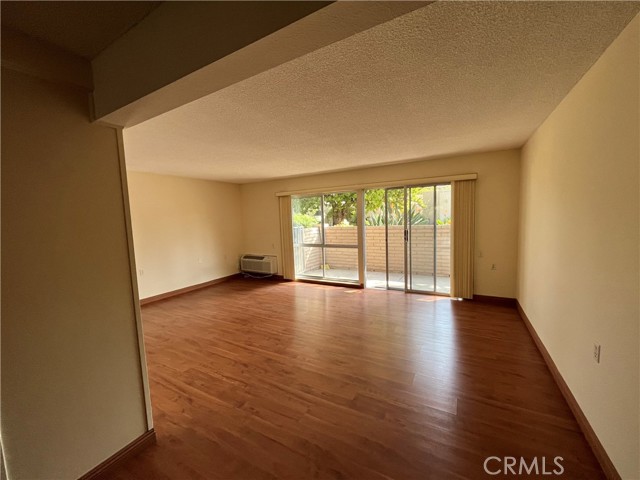 Detail Gallery Image 23 of 26 For 953 Avenida Carmel, Unit B, Laguna Woods,  CA 92637 - 2 Beds | 2 Baths