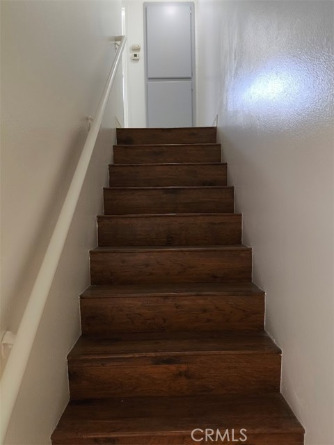 Detail Gallery Image 8 of 16 For 125 N 3rd St #D,  Alhambra,  CA 91801 - 2 Beds | 2 Baths