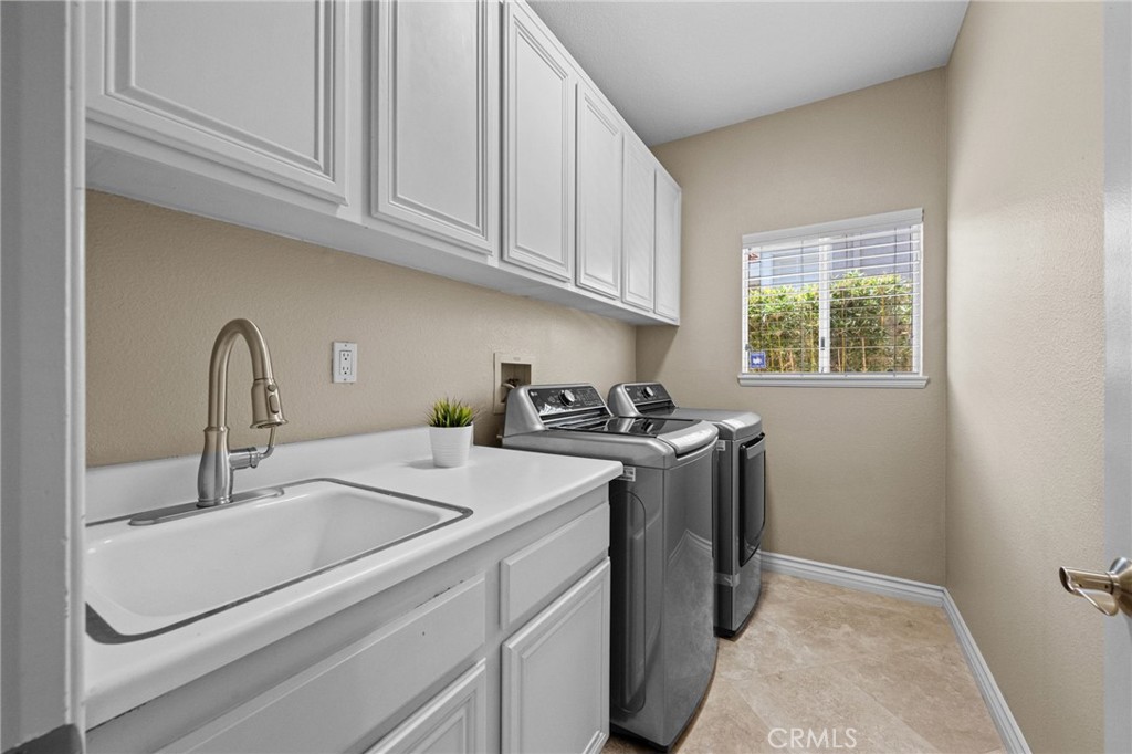 MLS #OC25179992 img 28