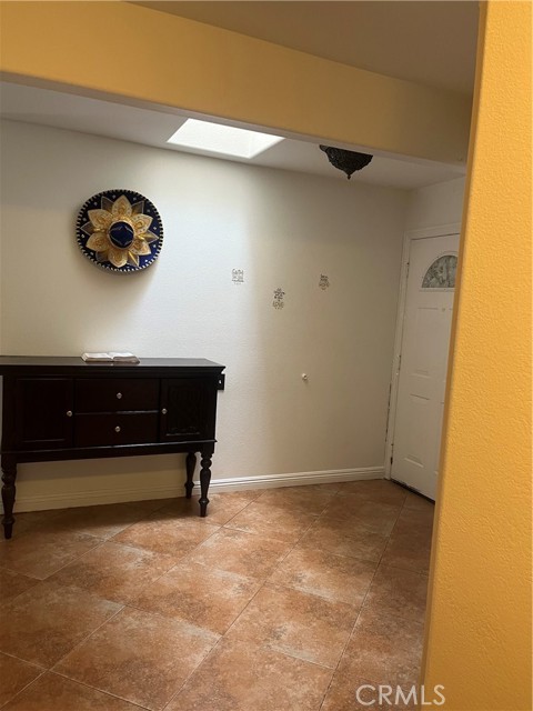 32730 Royal Oak Lane, Lake Elsinore CA: https://media.crmls.org/medias/9fcba4c3-5891-442b-b0a1-bc9398118966.jpg