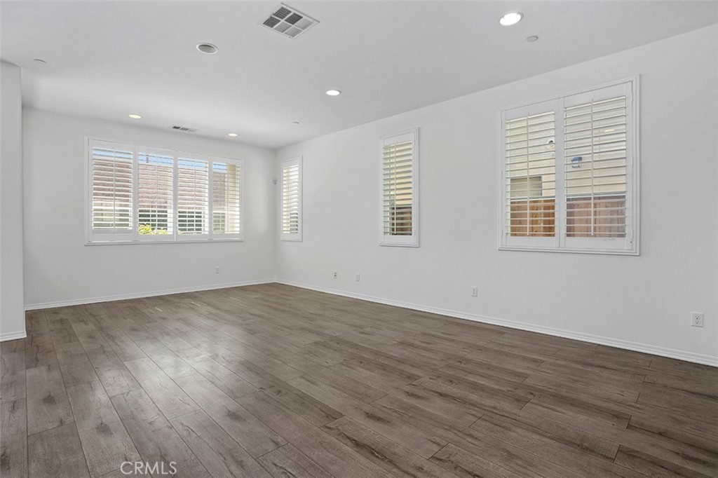 66 Linden Lane