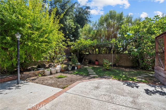 Detail Gallery Image 22 of 46 For 6056 Lake Lindero, Agoura Hills,  CA 91301 - 4 Beds | 3/1 Baths