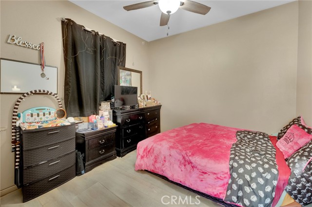 Detail Gallery Image 15 of 31 For 45525 Stanridge Ave, Lancaster,  CA 93535 - 4 Beds | 2 Baths