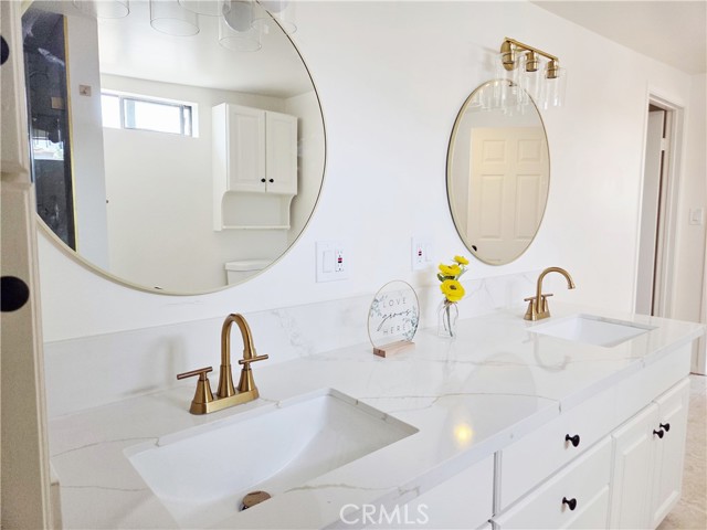 541 N Broadmoor Avenue, West Covina CA: https://media.crmls.org/medias/9fccee6f-6d10-47e1-be40-0beab9141cf5.jpg