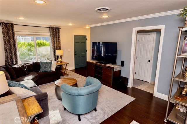 2414 Niagara Way, Costa Mesa CA: https://media.crmls.org/medias/9fcd4d7f-6760-42d8-80d0-7c0d48465b12.jpg