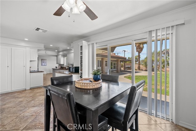 Detail Gallery Image 15 of 49 For 354 Westlake Dr, Palmdale,  CA 93551 - 5 Beds | 3 Baths