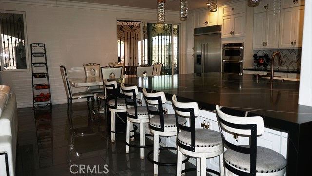 Detail Gallery Image 9 of 48 For 6895 Baroque Ct, San Bernardino,  CA 92407 - 5 Beds | 4 Baths