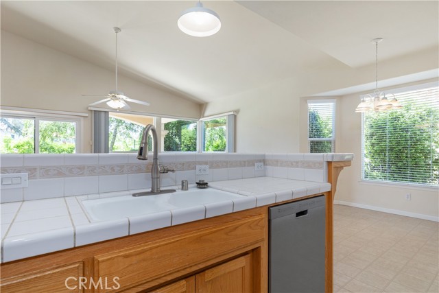 Detail Gallery Image 18 of 45 For 909 Torrey Pines Dr, Paso Robles,  CA 93446 - 3 Beds | 2 Baths