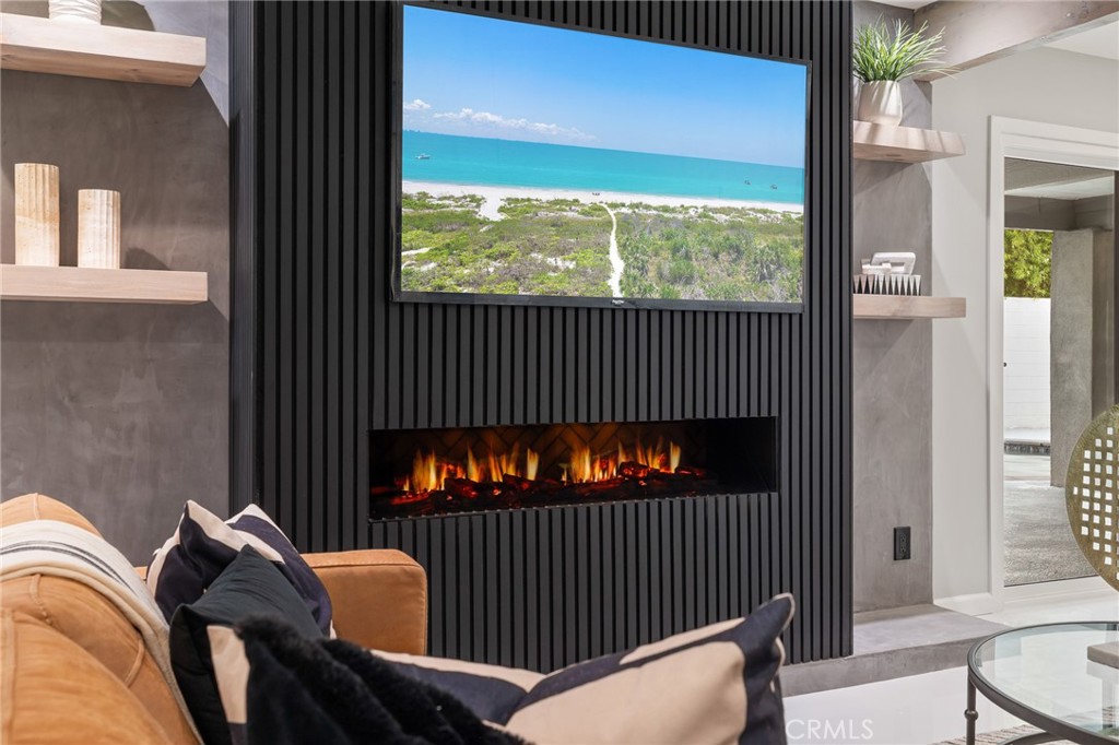 MLS #SR25265594 image #6