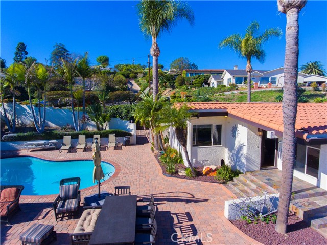 16 Stirrup Road, Rancho Palos Verdes, California 90275, 3 Bedrooms Bedrooms, ,2 BathroomsBathrooms,Residential,Sold,Stirrup,PW22029127