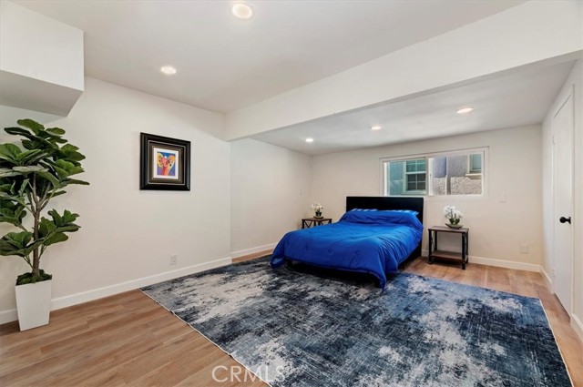 Detail Gallery Image 12 of 26 For 2816 W 84th, Inglewood,  CA 90305 - 4 Beds | 4 Baths