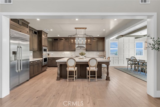 Detail Gallery Image 7 of 19 For 12237 Cortona Pl, Riverside,  CA 92503 - 4 Beds | 4/2 Baths