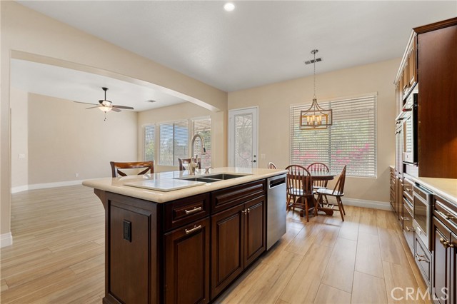 Detail Gallery Image 14 of 41 For 19377 Mt Wasatch, Riverside,  CA 92508 - 3 Beds | 2 Baths