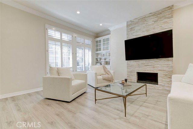 Detail Gallery Image 8 of 58 For 4342 Coldwater Canyon #3,  Studio City,  CA 91604 - 2 Beds | 3 Baths