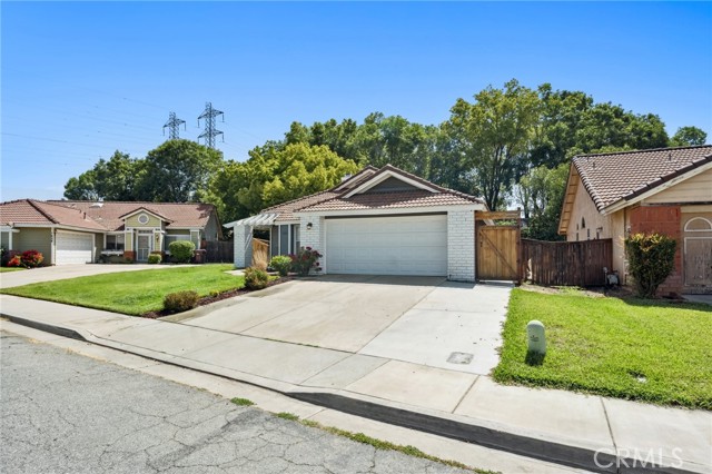 1422 Deborah Place, Beaumont CA: https://media.crmls.org/medias/9fd1970d-fcd9-4ab2-8d63-118a69d58f14.jpg