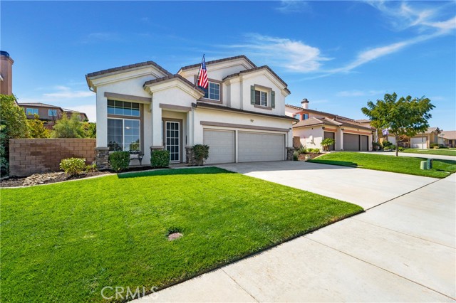 Detail Gallery Image 1 of 1 For 28647 Legacy Way, Menifee,  CA 92584 - 5 Beds | 3 Baths