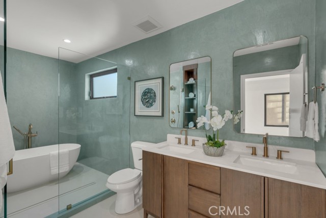 58 66th Place, Long Beach CA: https://media.crmls.org/medias/9fd1f325-4d46-40d7-8c25-71f2b1094f4b.jpg