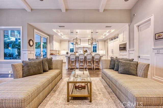 Detail Gallery Image 13 of 41 For 712 K Thanga, Corona Del Mar,  CA 92625 - 4 Beds | 4/1 Baths