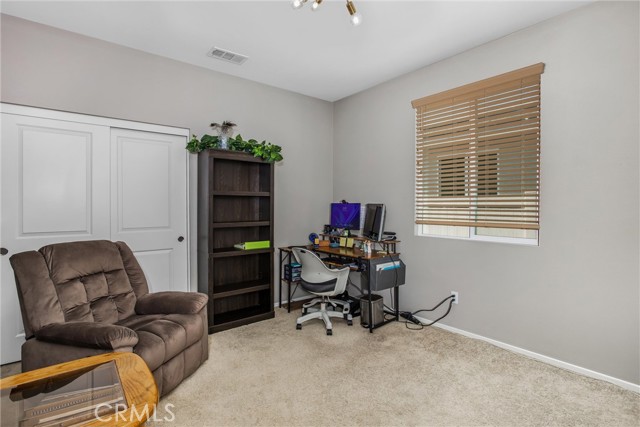 Detail Gallery Image 16 of 35 For 1156 Poinsettia Cir, Calimesa,  CA 92320 - 4 Beds | 2 Baths