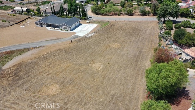 Detail Gallery Image 3 of 5 For 1916 Gray Rabbit Hollow Ln, Fallbrook,  CA 92028 - – Beds | – Baths