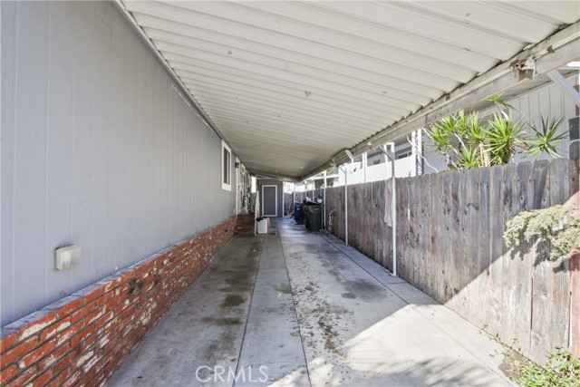 Detail Gallery Image 4 of 25 For 320 N Park Vista #26, Anaheim,  CA 92806 - 3 Beds | 2 Baths