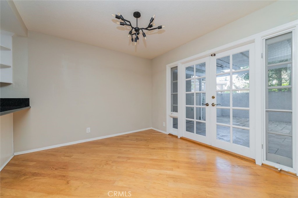 MLS #OC25276535 image #7