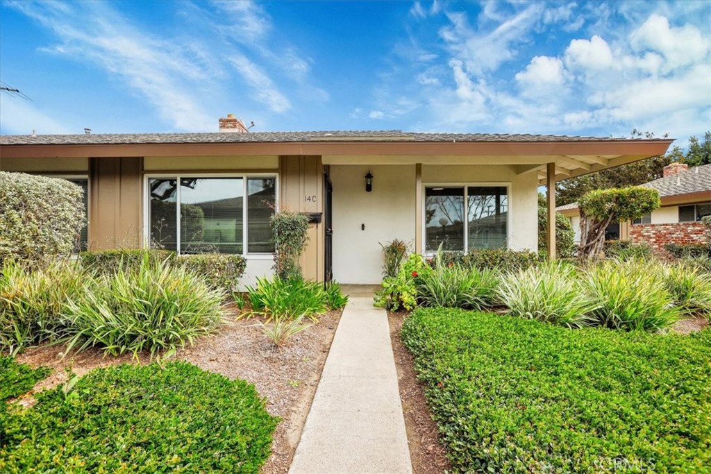 13902 Yorba #14C