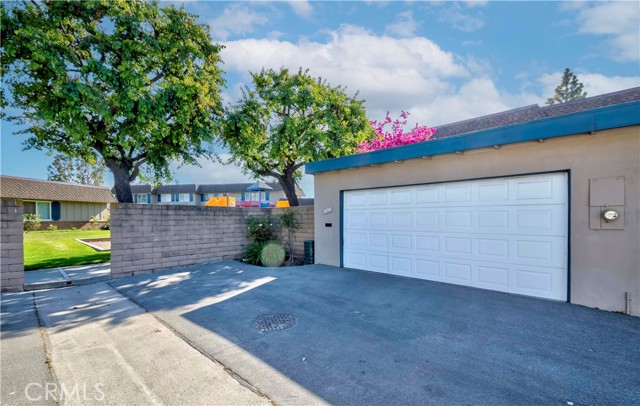 Detail Gallery Image 8 of 37 For 4394 Dina Ct, Cypress,  CA 90630 - 4 Beds | 2/1 Baths