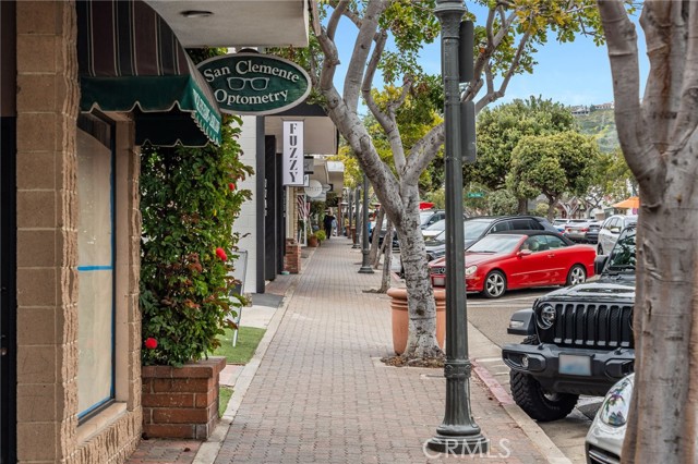 129 Avenida Rosa, San Clemente CA: https://media.crmls.org/medias/9fd5e214-b9fa-4de7-9438-1ebda3efe278.jpg