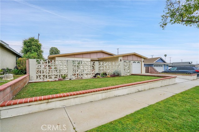 Image 2 for 19208 Belshaw Ave, Carson, CA 90746