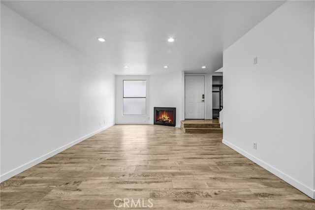 Detail Gallery Image 11 of 37 For 219 N Isabel St #4,  Glendale,  CA 91206 - 2 Beds | 2/1 Baths