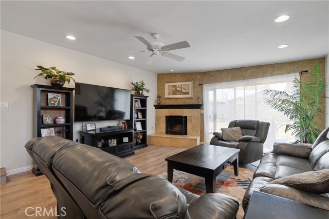 Detail Gallery Image 28 of 36 For 3823 Carfax Ave, Long Beach,  CA 90808 - 4 Beds | 2 Baths