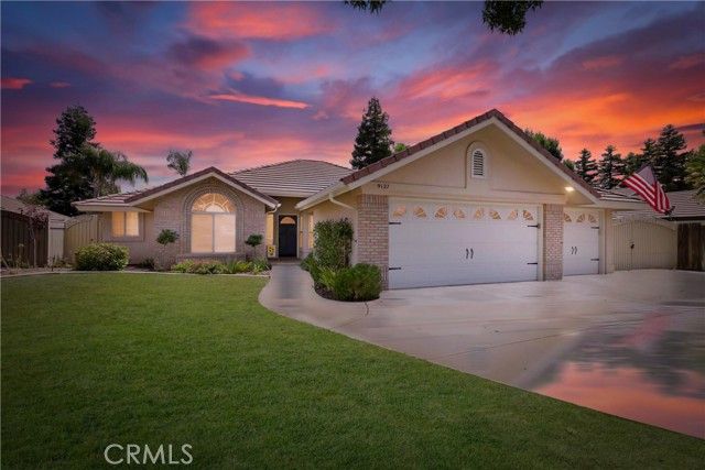 Detail Gallery Image 1 of 1 For 9127 Celeste Ct, Bakersfield,  CA 93312 - 4 Beds | 2 Baths