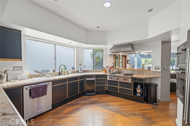 Detail Gallery Image 32 of 48 For 620 Harbor St #6,  Venice,  CA 90291 - 3 Beds | 2/1 Baths