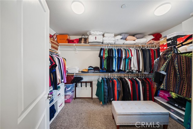 12957 Luna Street, Eastvale CA: https://media.crmls.org/medias/9fd8cbfa-9ad9-4ce3-b4bb-58e3fc443ba8.jpg