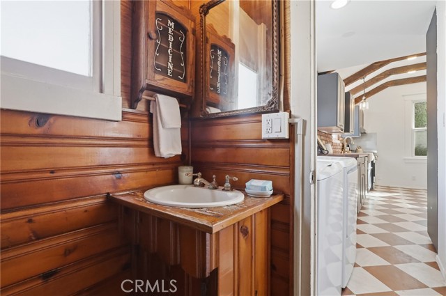 Detail Gallery Image 20 of 66 For 242 W 17th St, San Pedro,  CA 90731 - 4 Beds | 3/1 Baths