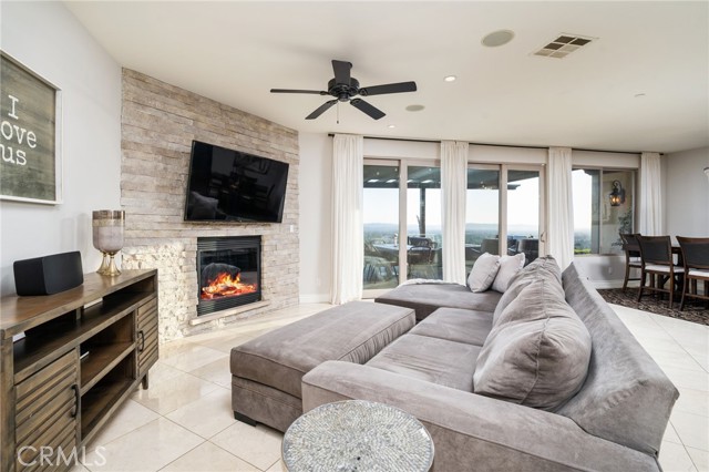 Detail Gallery Image 10 of 72 For 388 Conifer Rd, Glendora,  CA 91741 - 5 Beds | 4/1 Baths