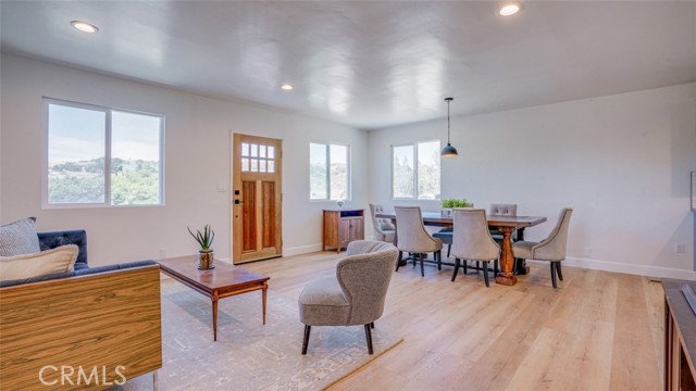 Detail Gallery Image 12 of 43 For 1990 Tularosa Rd, Lompoc,  CA 93436 - 3 Beds | 2 Baths