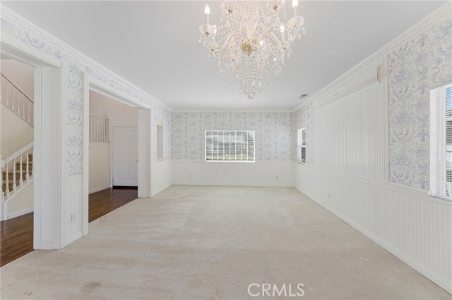 Detail Gallery Image 9 of 39 For 14691 Hondo Dr, Victorville,  CA 92394 - 4 Beds | 2/1 Baths