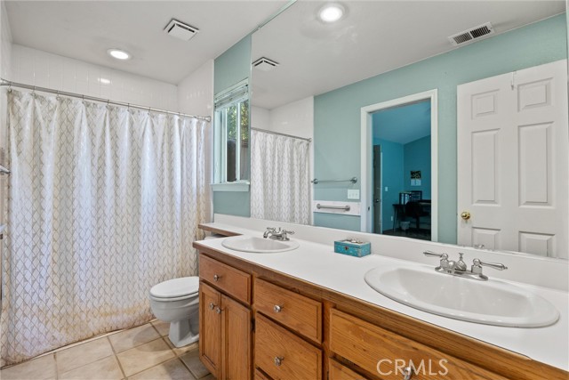 Detail Gallery Image 20 of 29 For 1580 La Linda Ln, Chico,  CA 95926 - 3 Beds | 2 Baths
