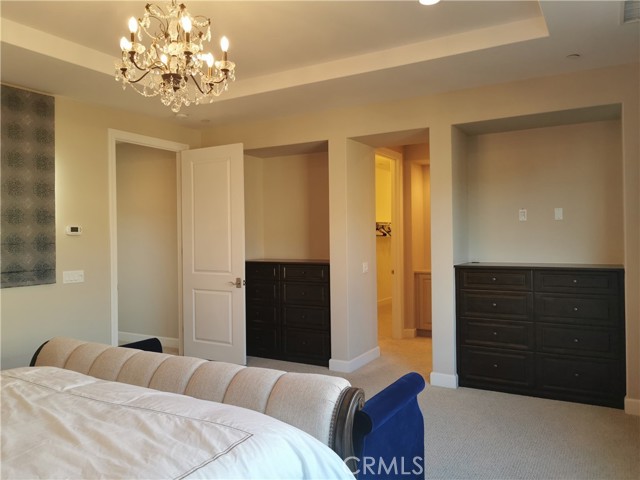 16 Branding Iron, Irvine CA: https://media.crmls.org/medias/9fdcaa5c-9110-4948-bd21-e98d77db0b0d.jpg
