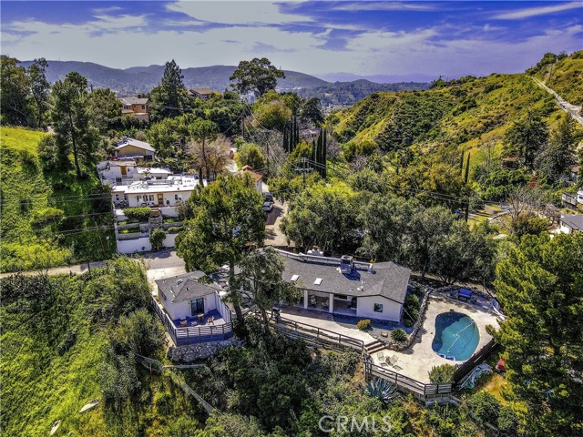 Detail Gallery Image 25 of 40 For 7867 Rim Canyon Rd, Sunland,  CA 91040 - 3 Beds | 3 Baths