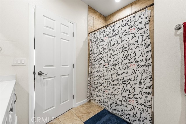 Detail Gallery Image 30 of 57 For 10588 Peach Ave, California City,  CA 93505 - 4 Beds | 2/1 Baths