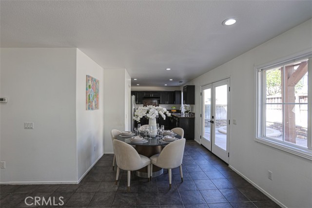 Detail Gallery Image 8 of 36 For 2433 N Cameo Ct, Orange,  CA 92865 - 4 Beds | 3 Baths