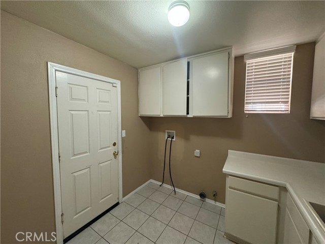 Detail Gallery Image 24 of 28 For 16249 Vermeer Dr, Chino Hills,  CA 91709 - 4 Beds | 4/1 Baths