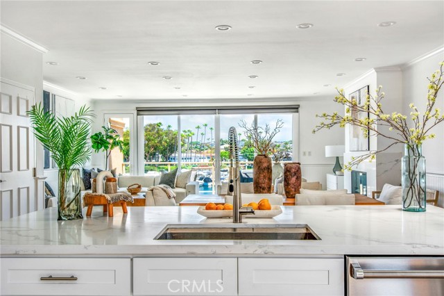 621 Lido Park Drive, Newport Beach CA: https://media.crmls.org/medias/9fddc362-4405-4423-b9e4-7e853b470d23.jpg